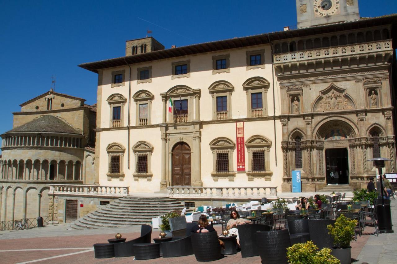 Santa Croce Charme Apartment Arezzo Kültér fotó