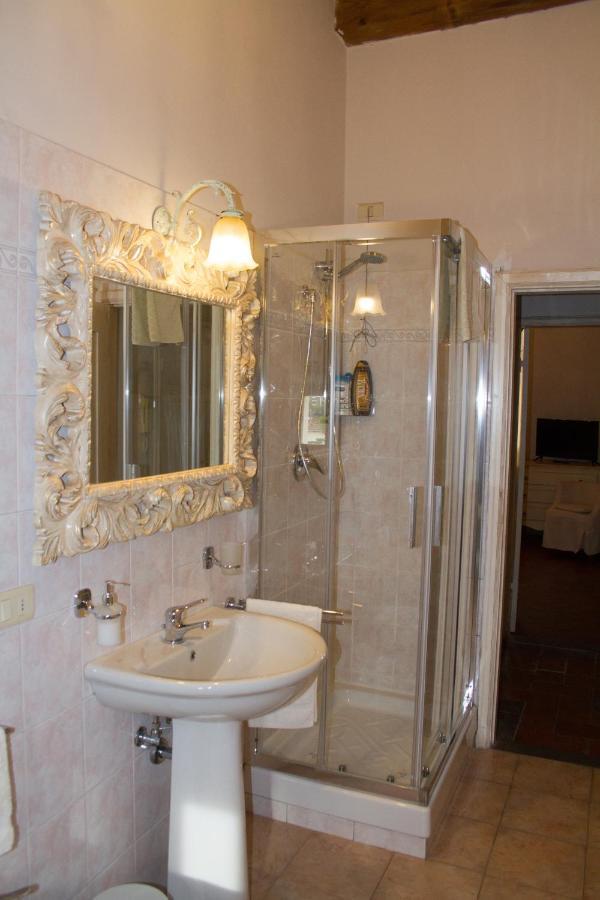 Santa Croce Charme Apartment Arezzo Kültér fotó